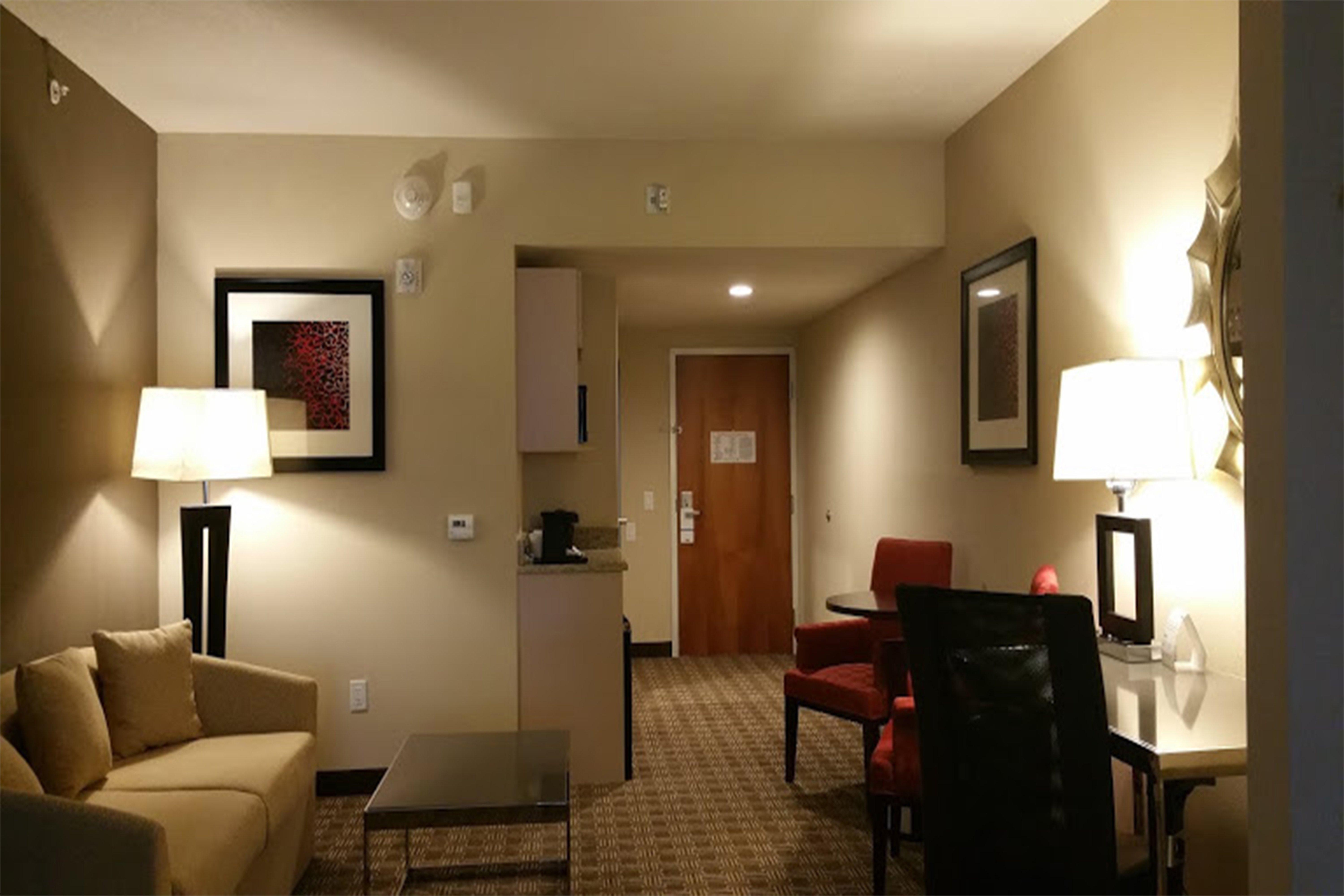 Holiday Inn Express & Suites Lantana By Ihg Ngoại thất bức ảnh